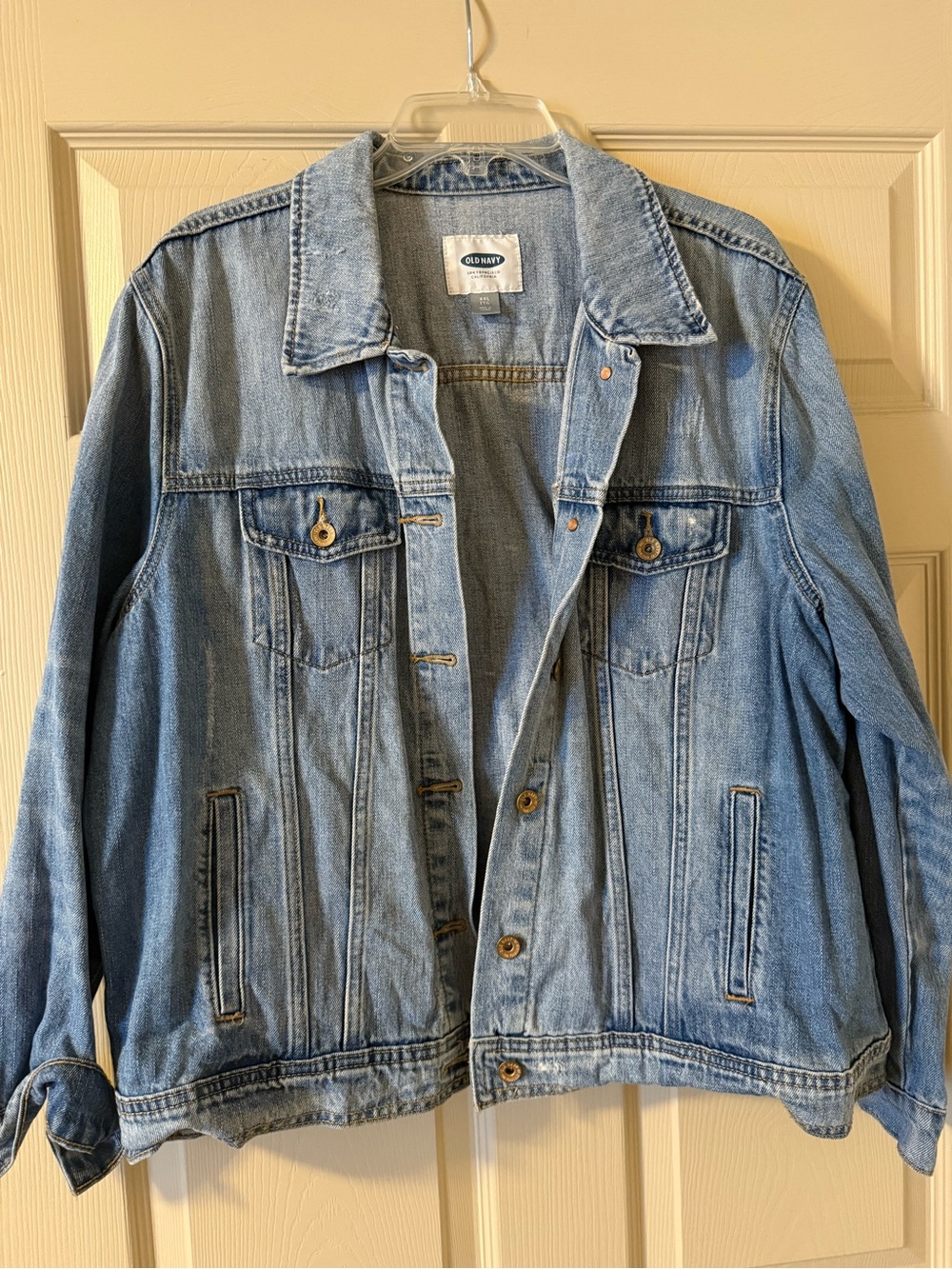 Old Navy Light Wash Denim Jacket in Blue
